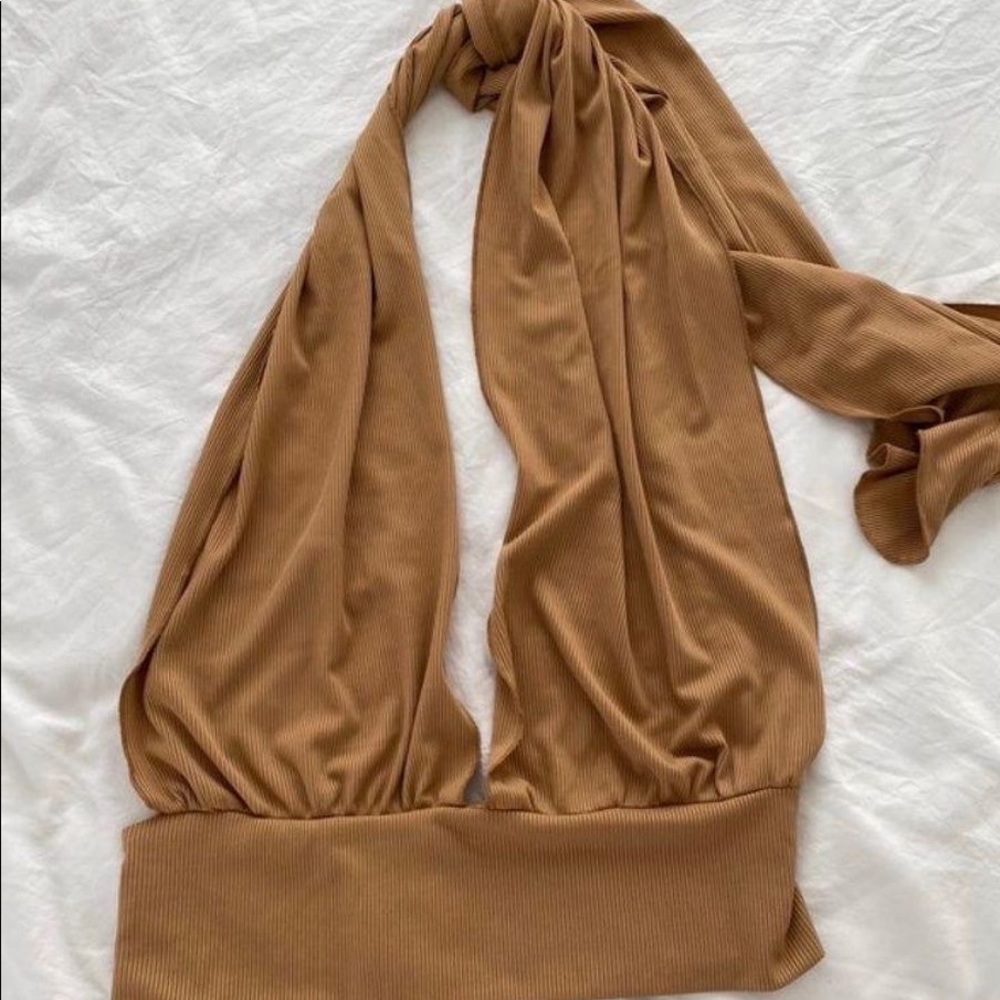 halter crop top